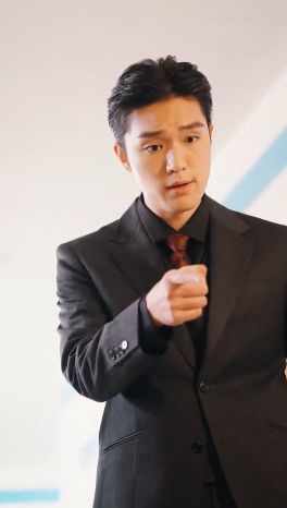 離婚后，啞巴罪妻驚艷全場(全集)