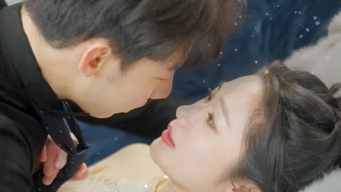 歷總，夫人拒不離婚(全集)