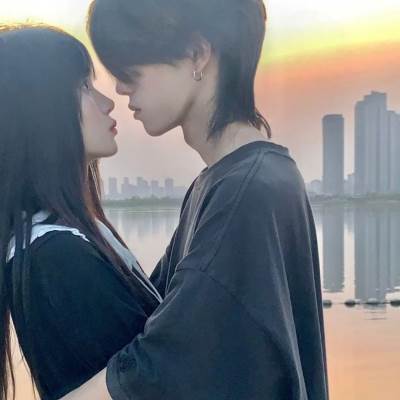 退婚后，真千金她驚爆全球(全集)